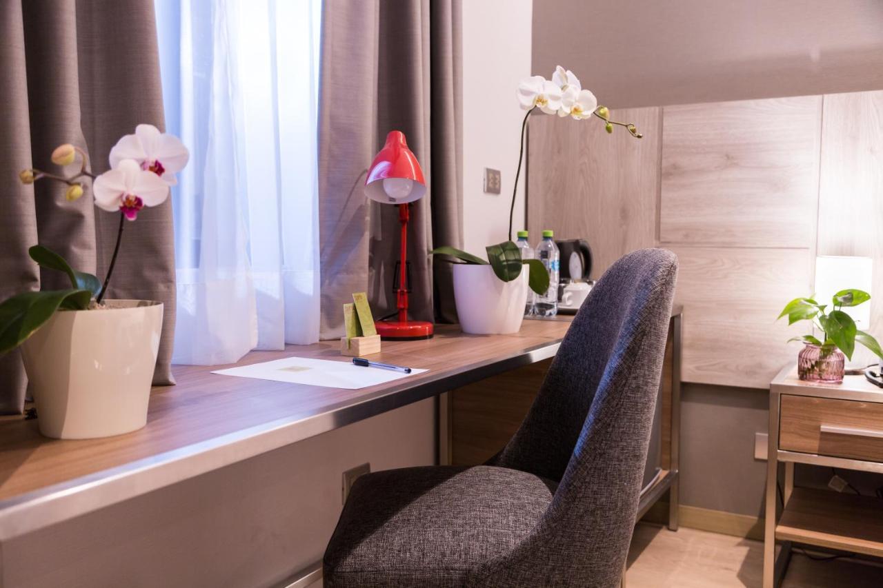 Surya Lima Hotel Ngoại thất bức ảnh
