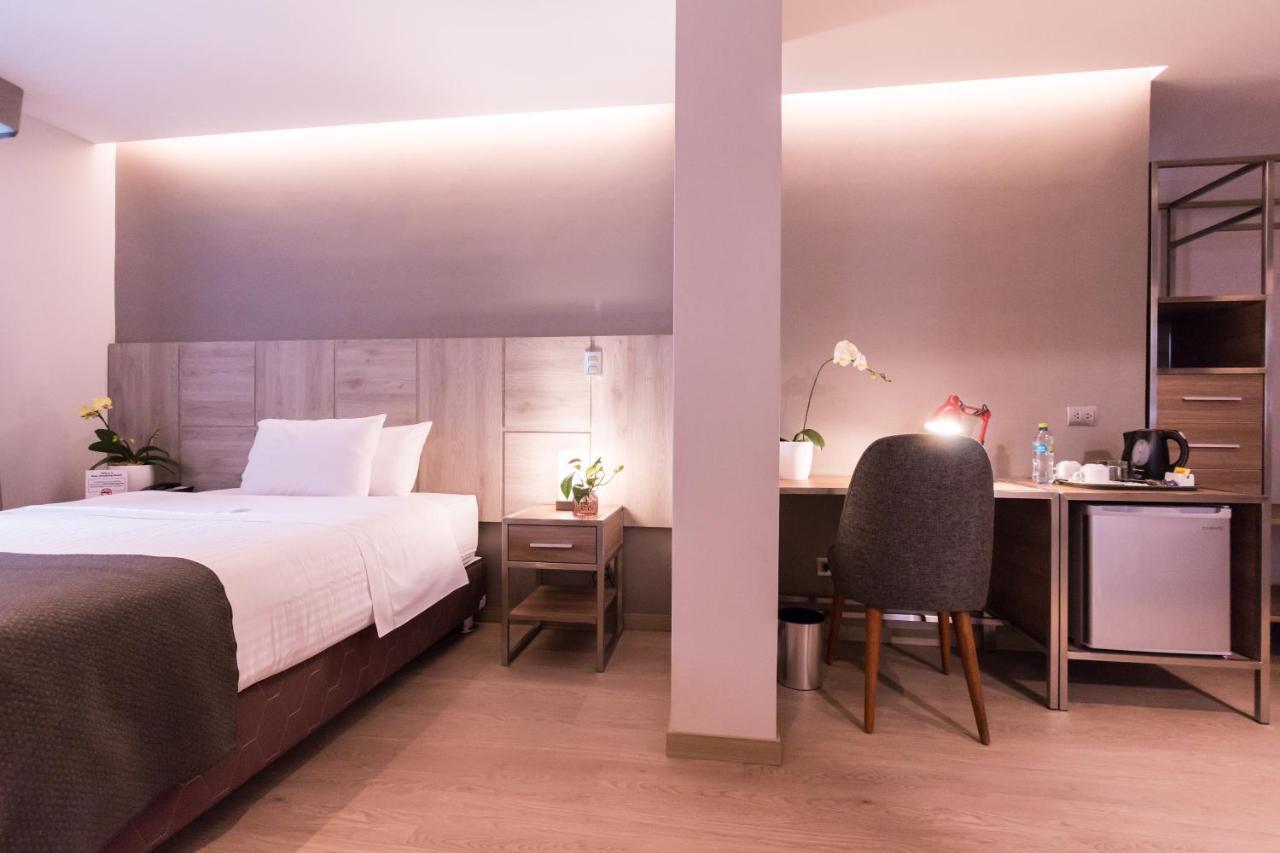 Surya Lima Hotel Ngoại thất bức ảnh